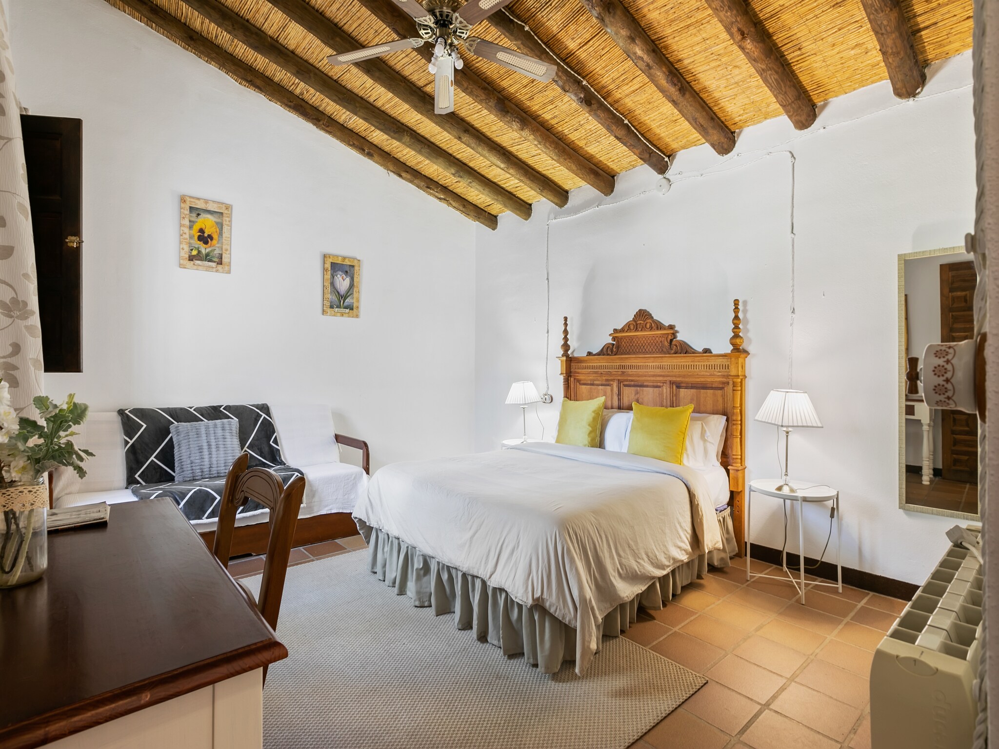 Lomatalo Casa Cantareros
