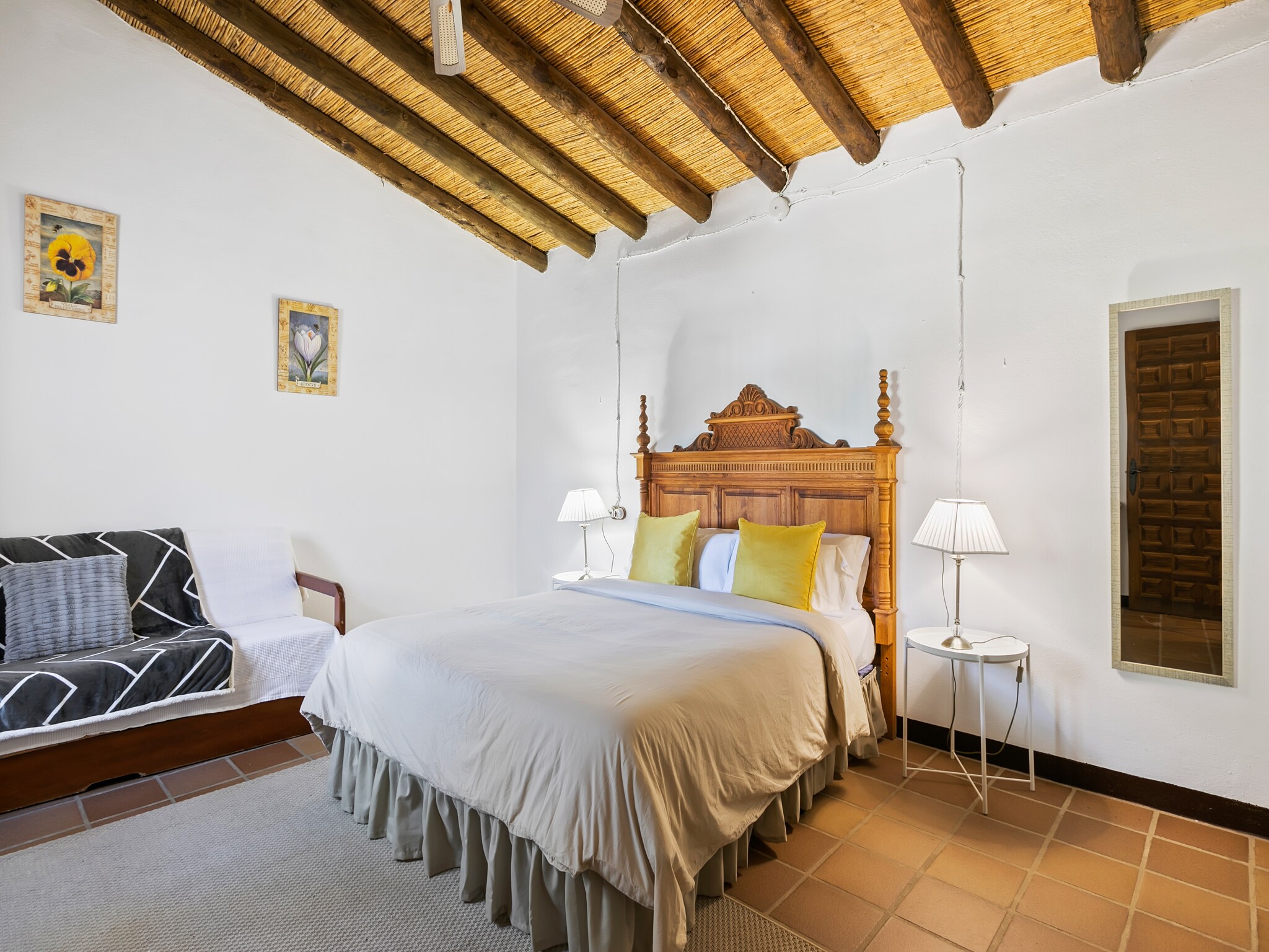 Lomatalo Casa Cantareros