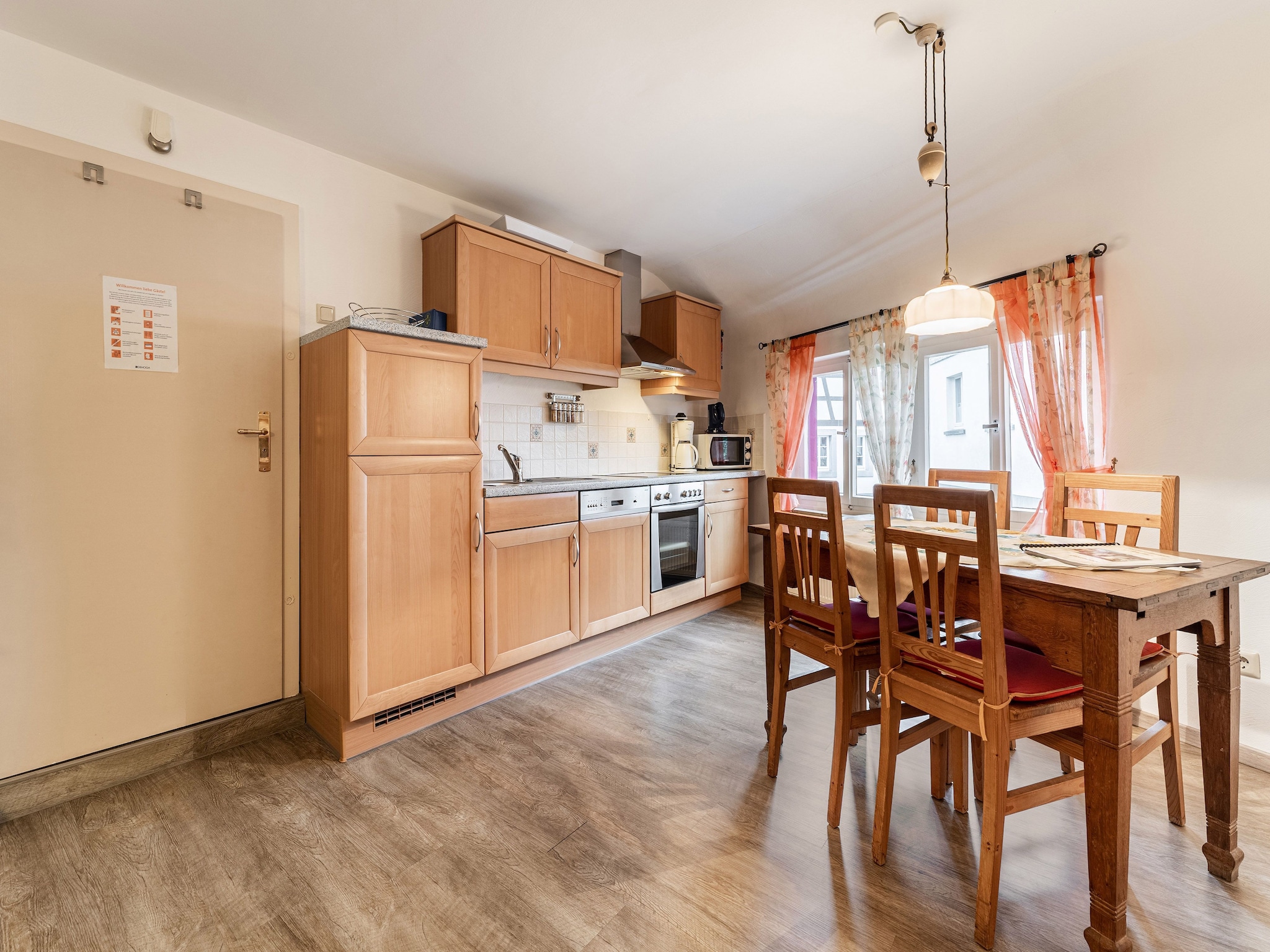 Ferienwohnung Burghof woning B