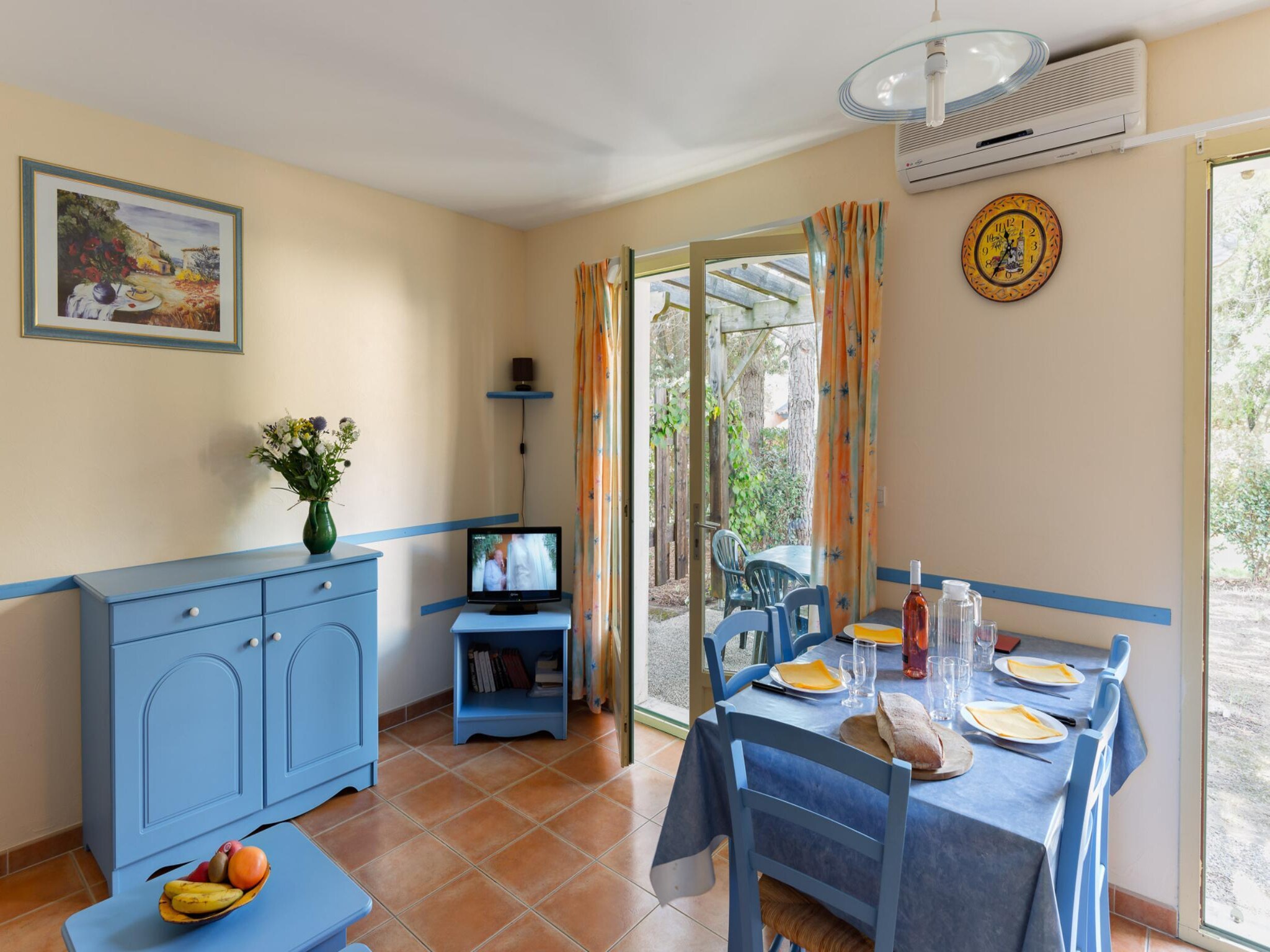 Holiday home Les Mazets de Gaujac 1