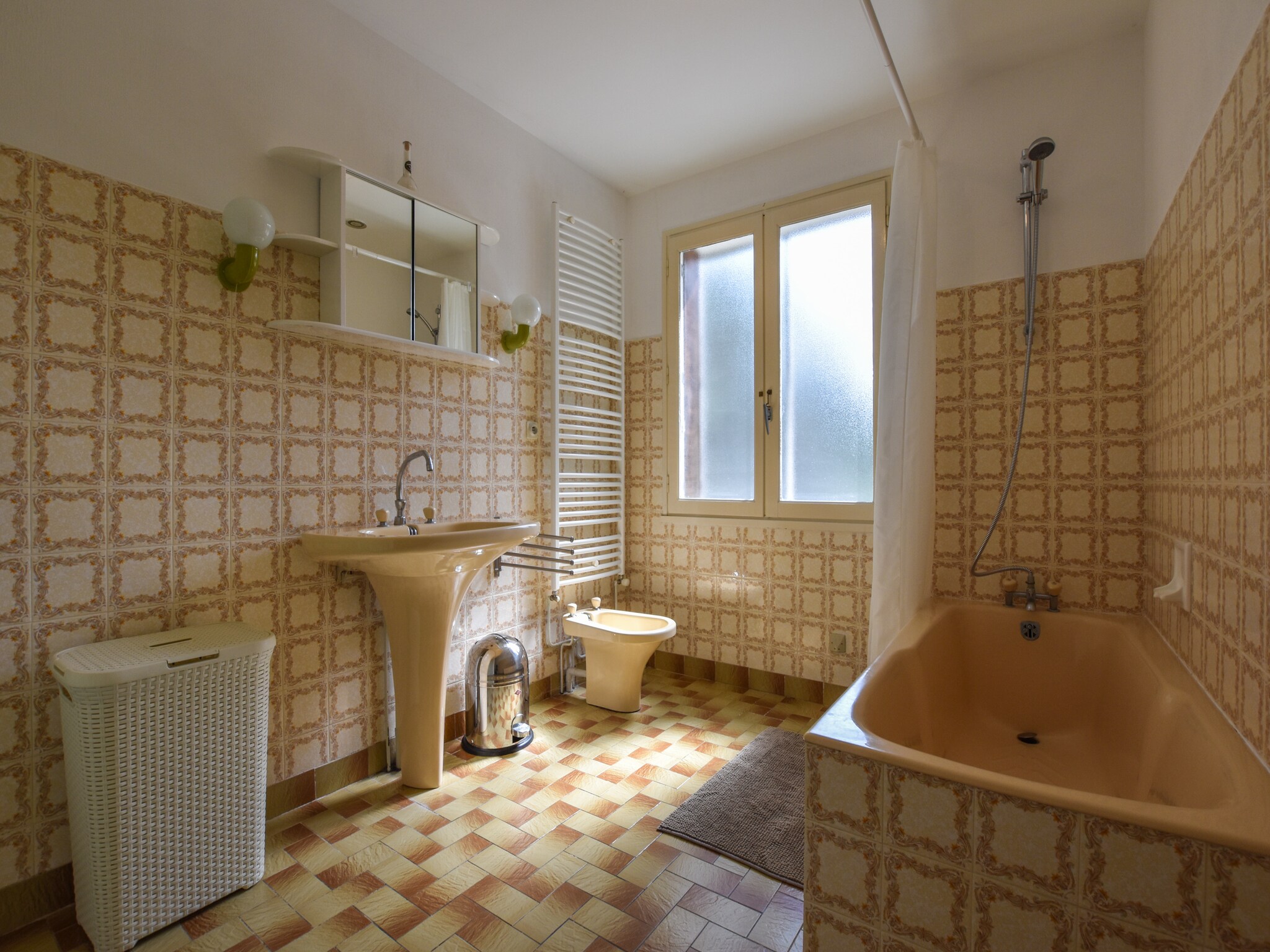   Maison de vacances -   CHAVENON