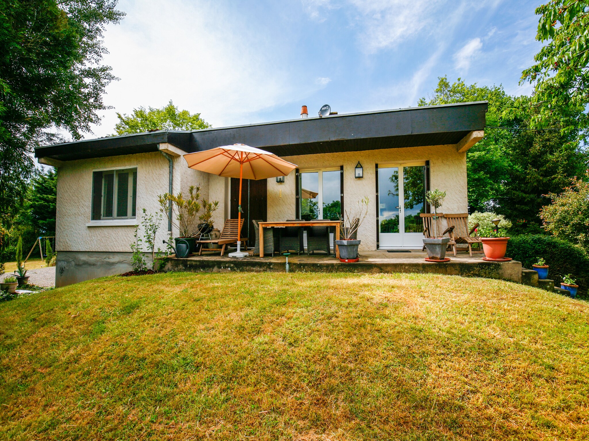   Maison de vacances -   CHAVENON