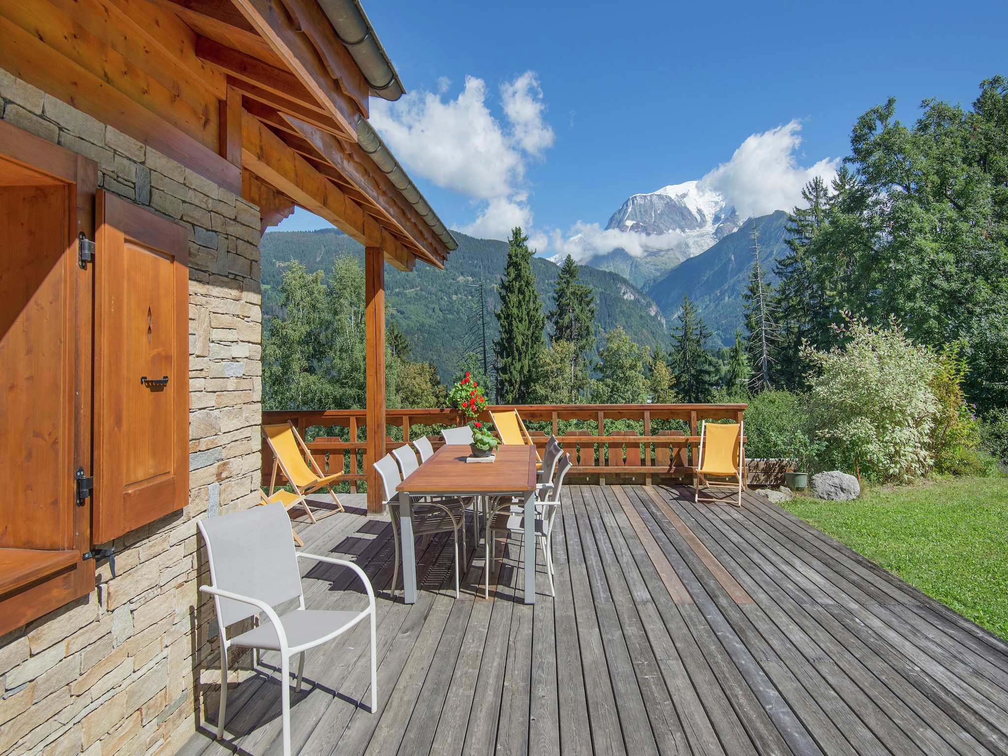 Ferienhaus Le Mont Blanc - Les Traces