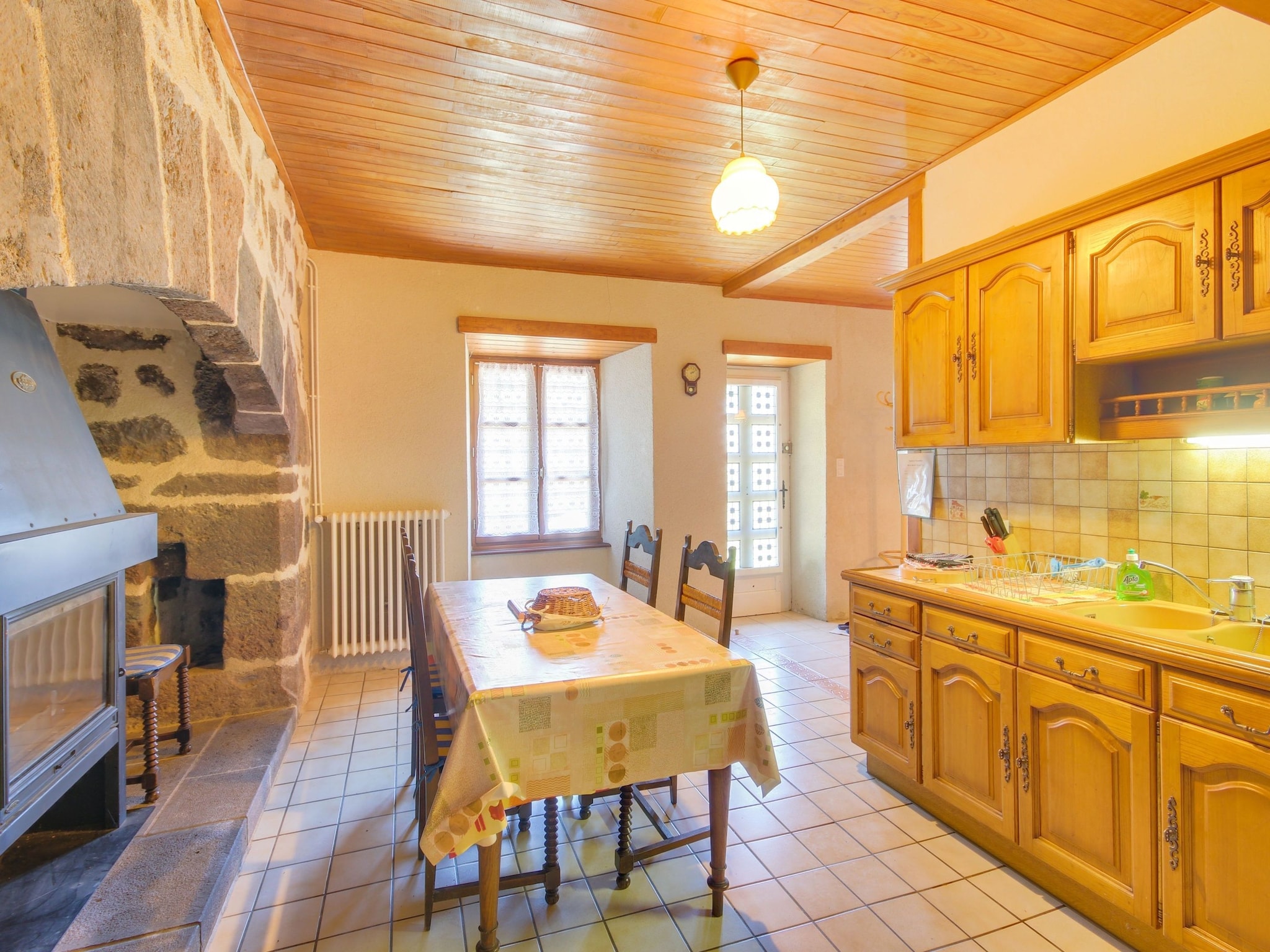   Maison près des volcans d'Auvergne