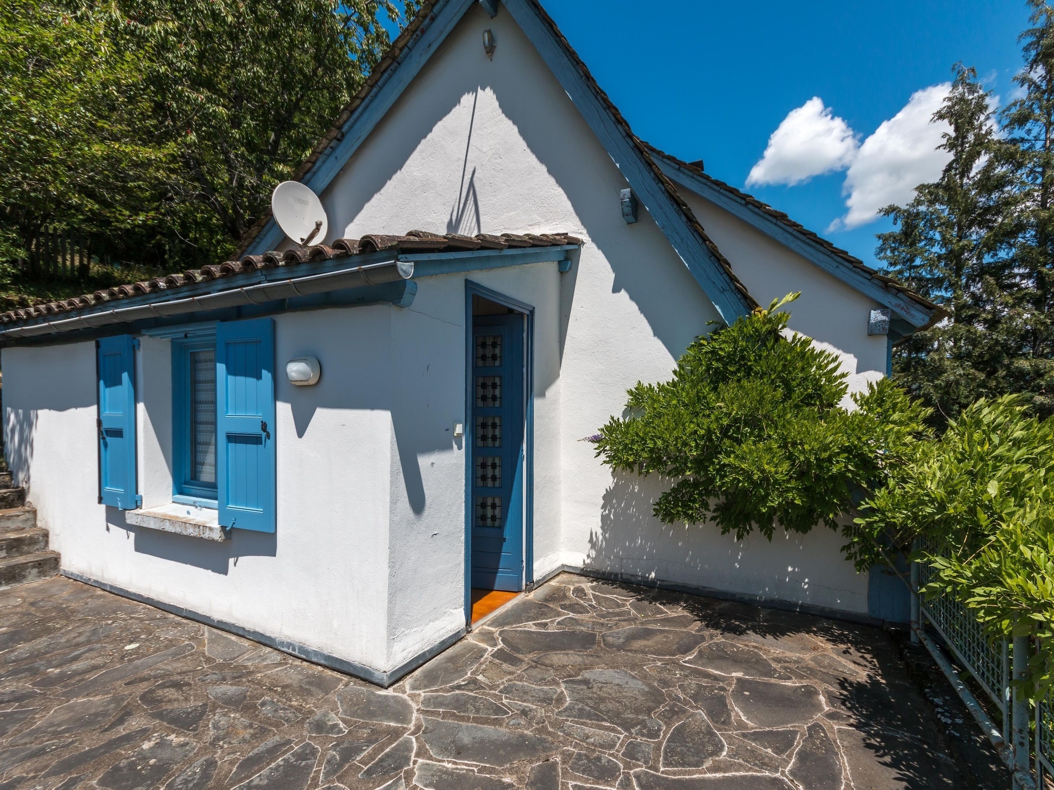   Maison près des volcans d'Auvergne