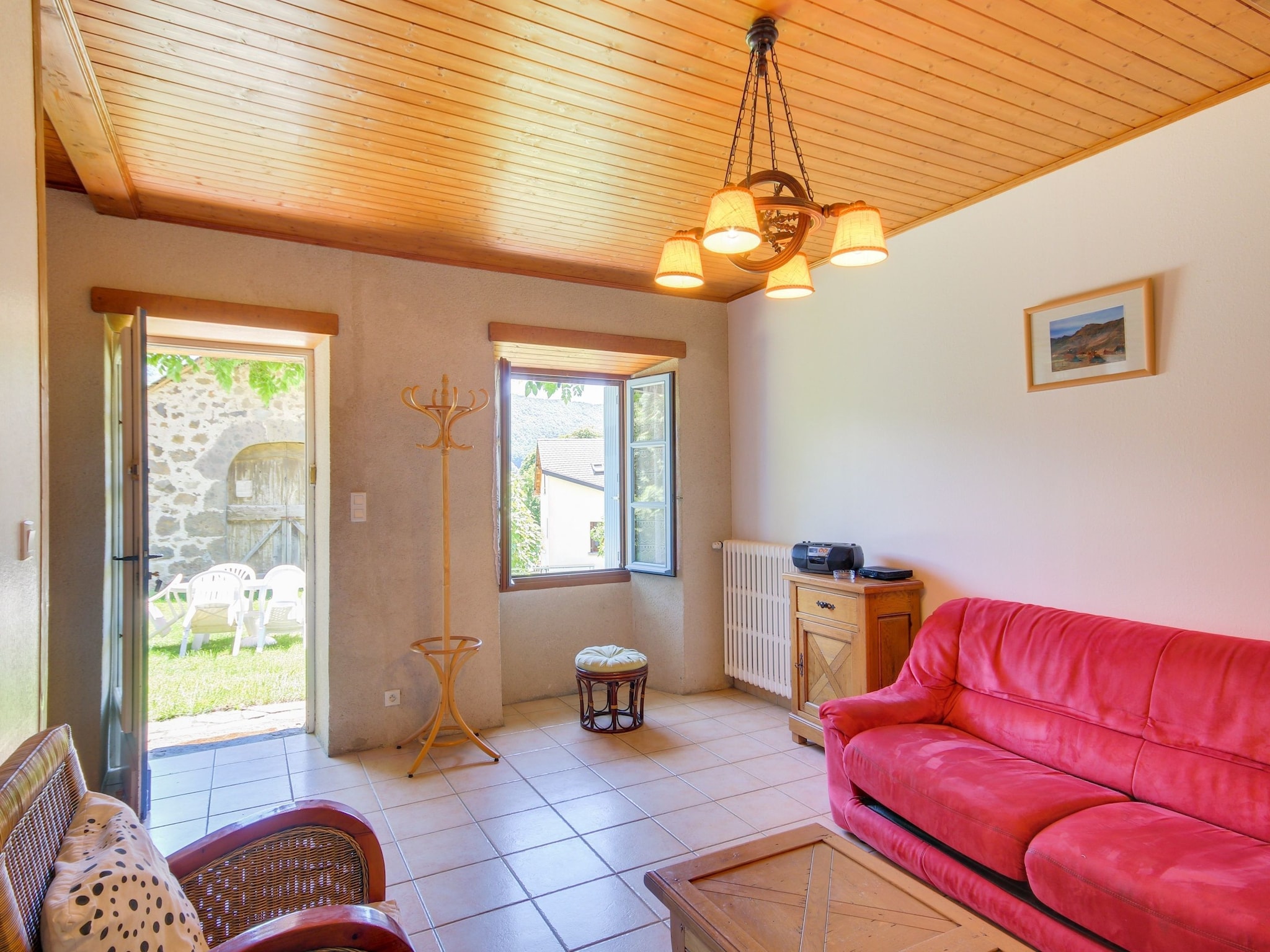   Maison près des volcans d'Auvergne
