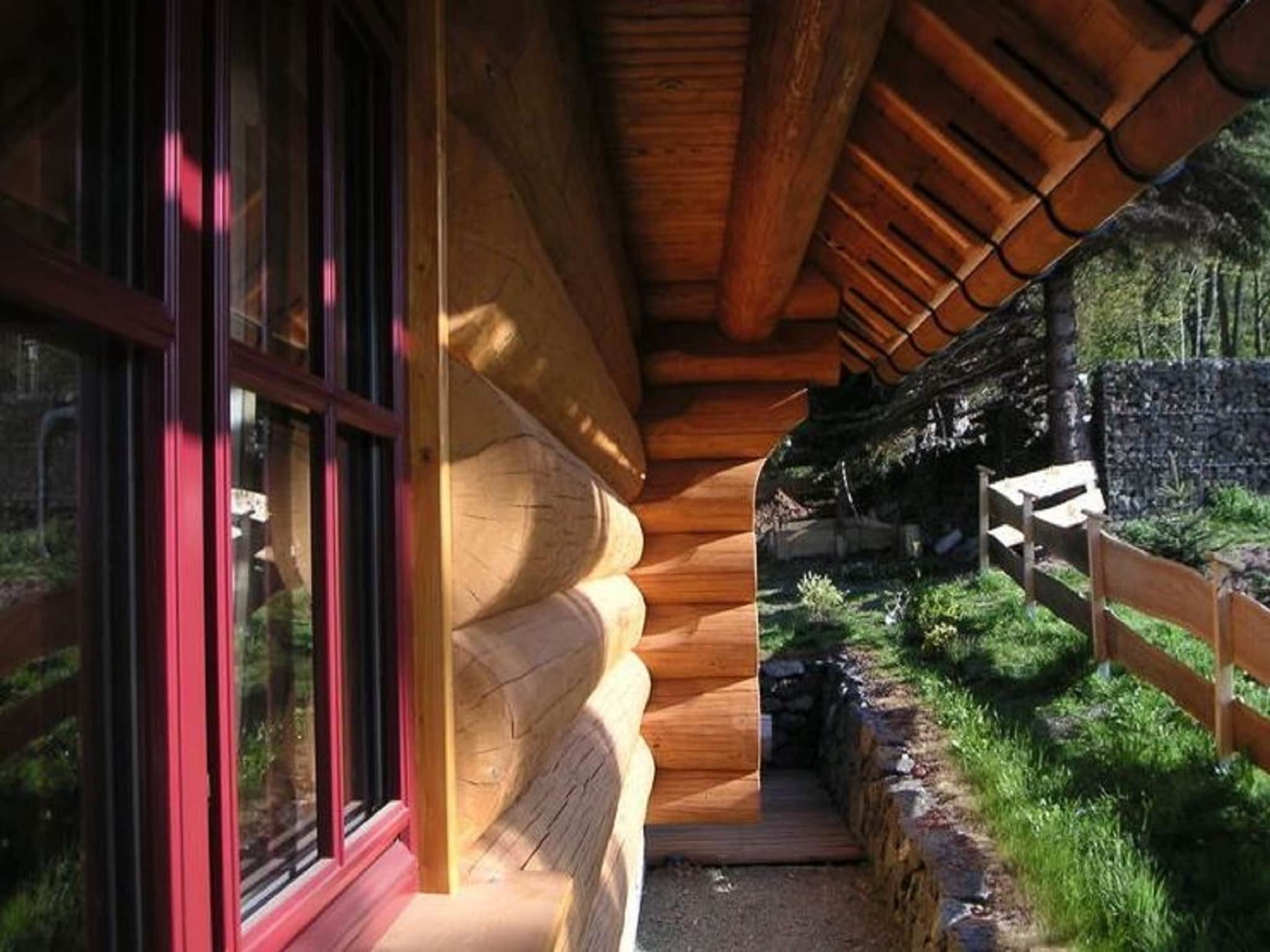   Naturstammhaus