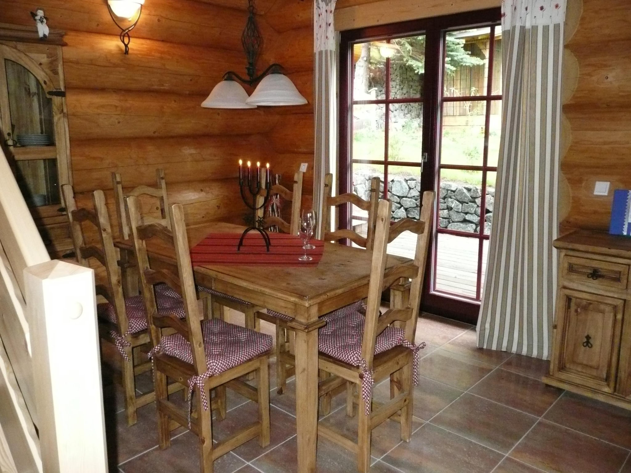   Naturstammhaus