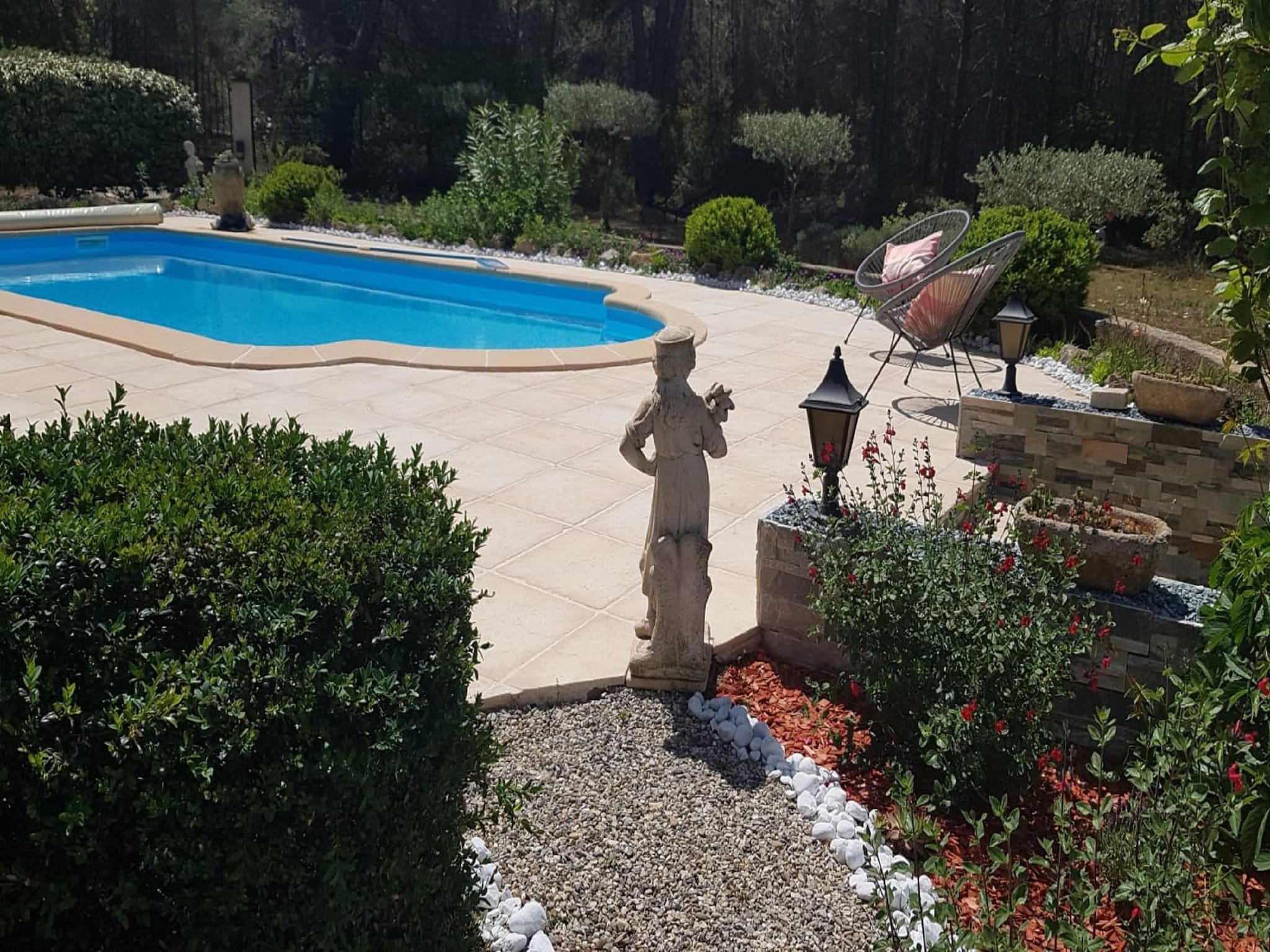   Lambesco
