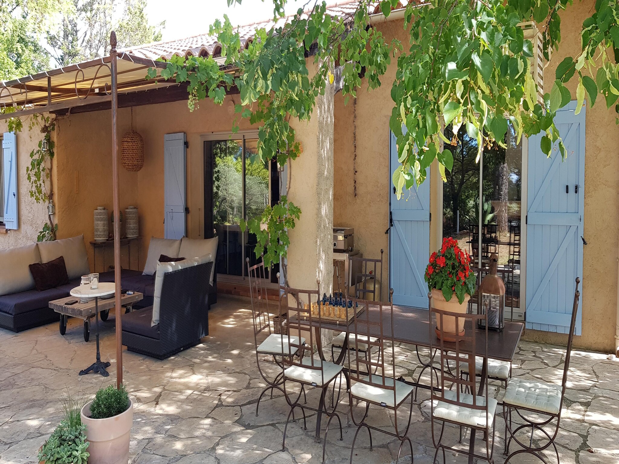 Maison Les Roses