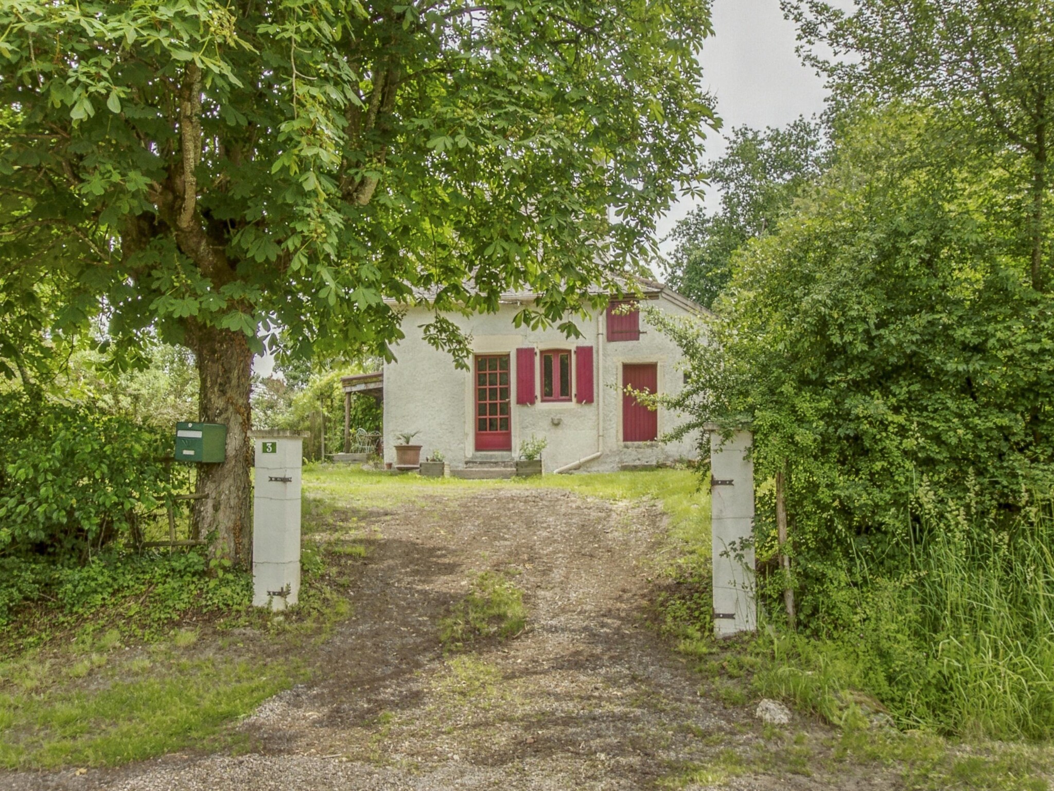 Maison Les Volets Rouges