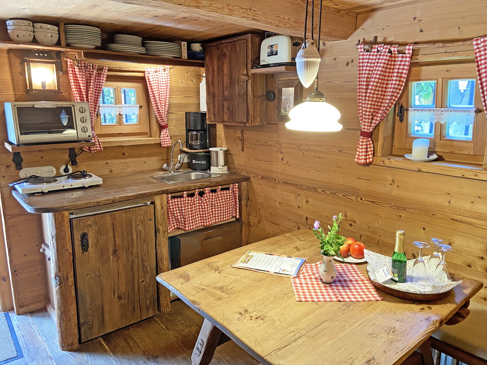   Almhütte