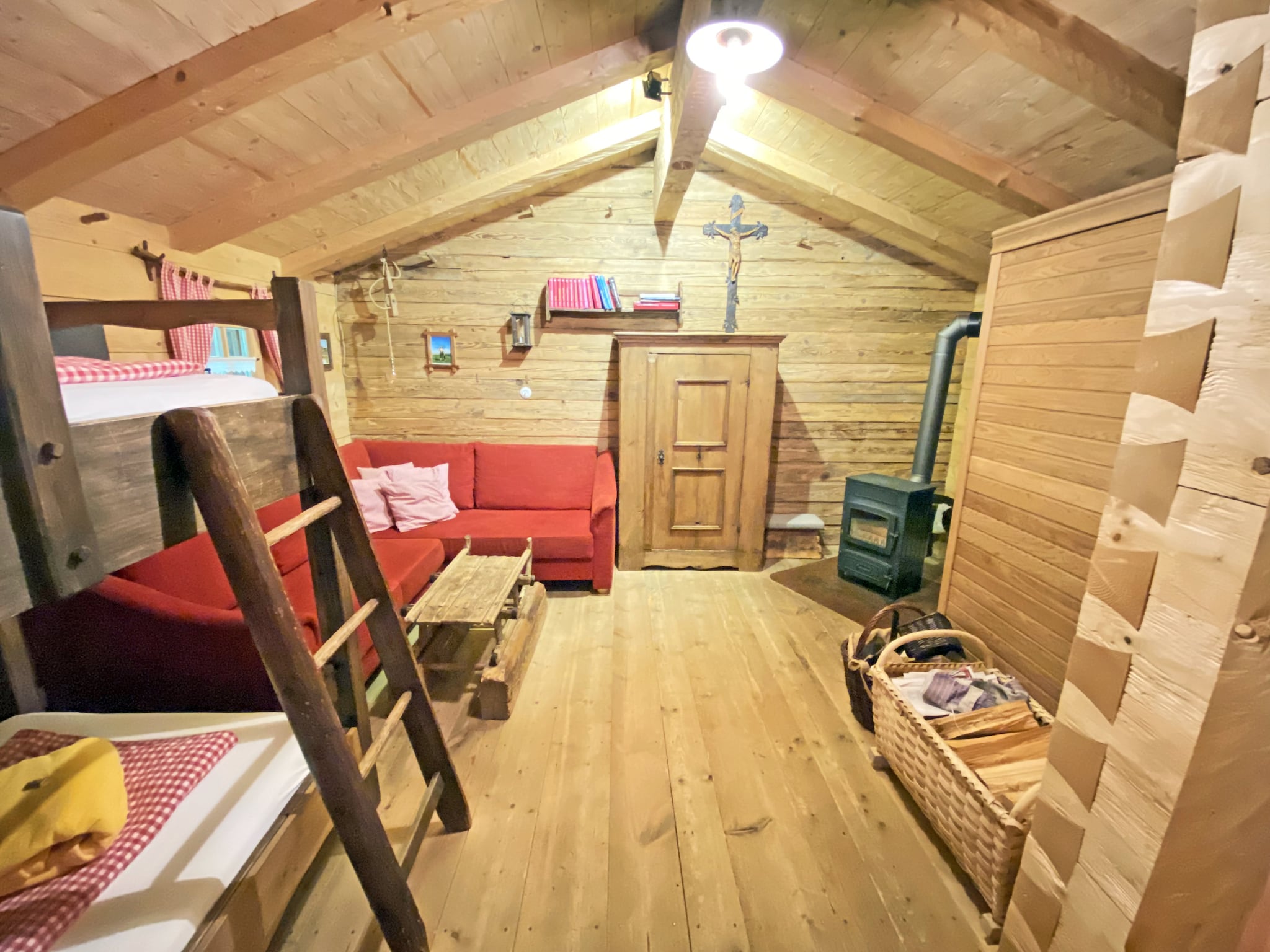   Almhütte