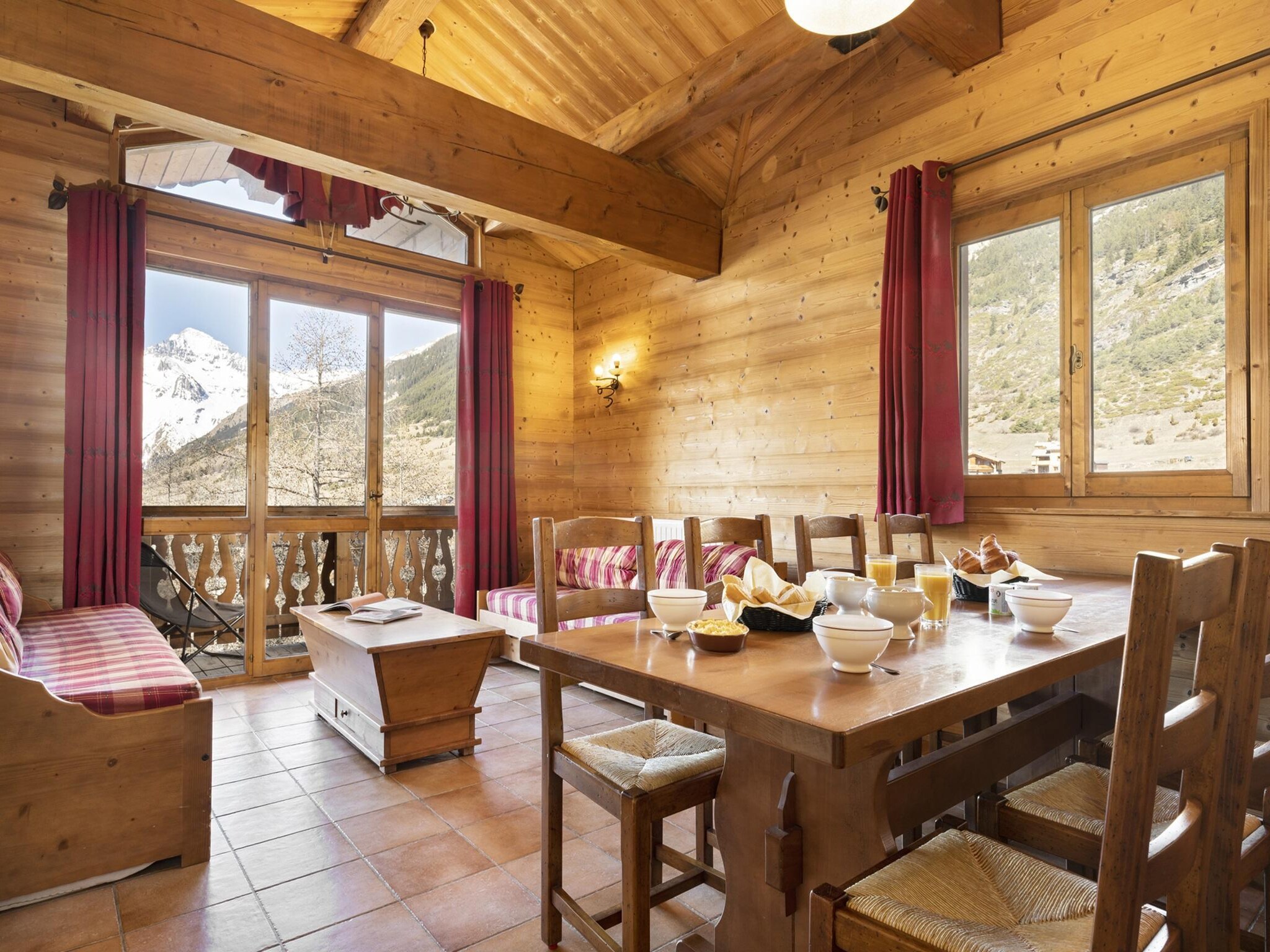 Apartment Les Balcons de Val Cenis Village 4