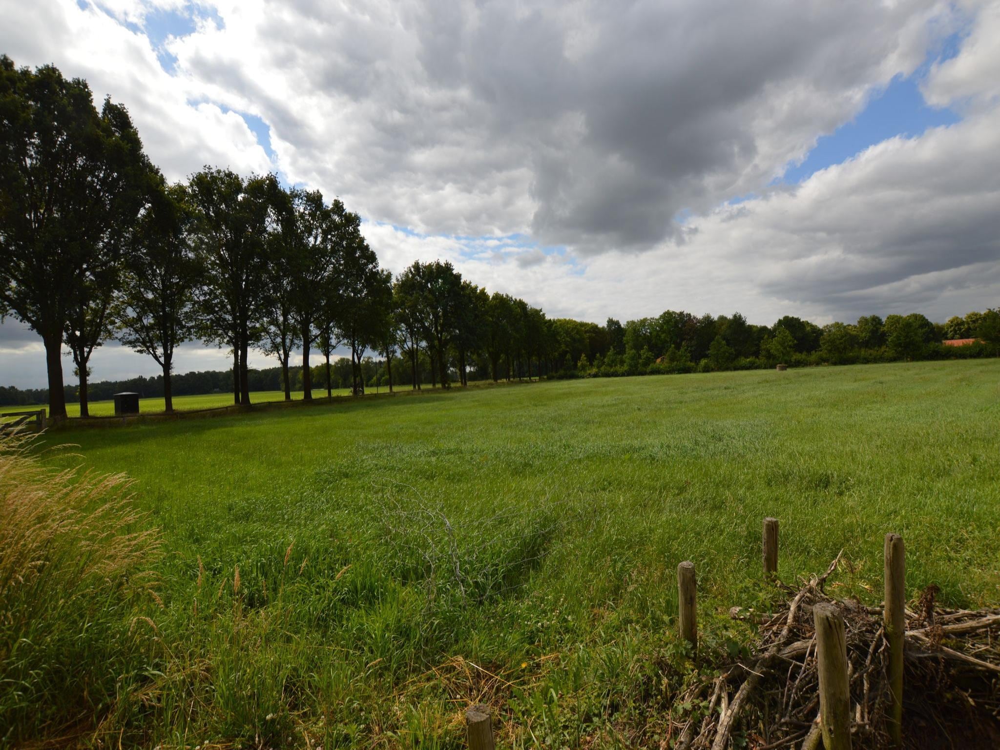   Landhoeve buitenman
