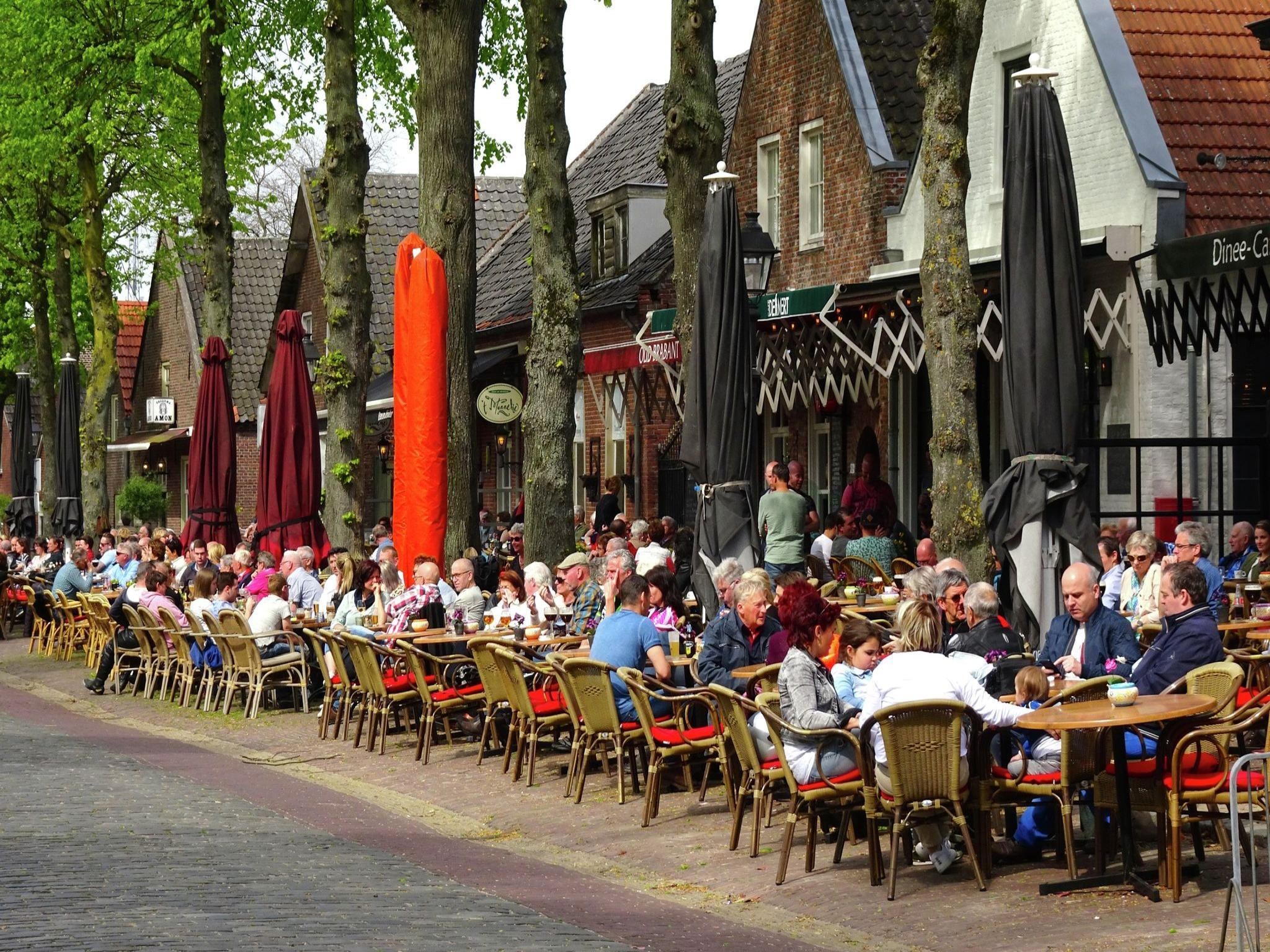   Landhoeve buitenman