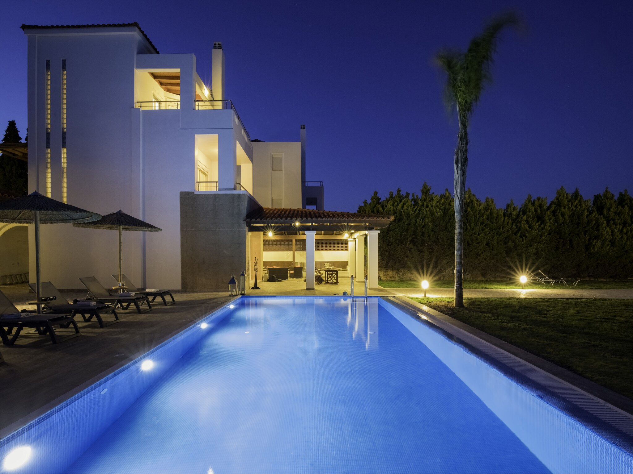 Ferienhaus Gennadi Luxury Beach Front Villa