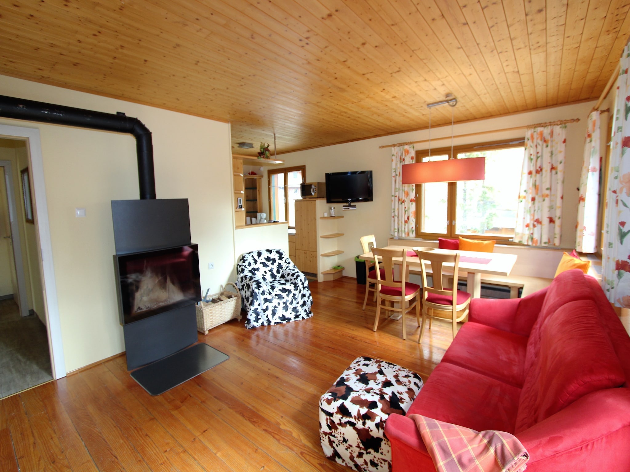   Haus Alpenröslein