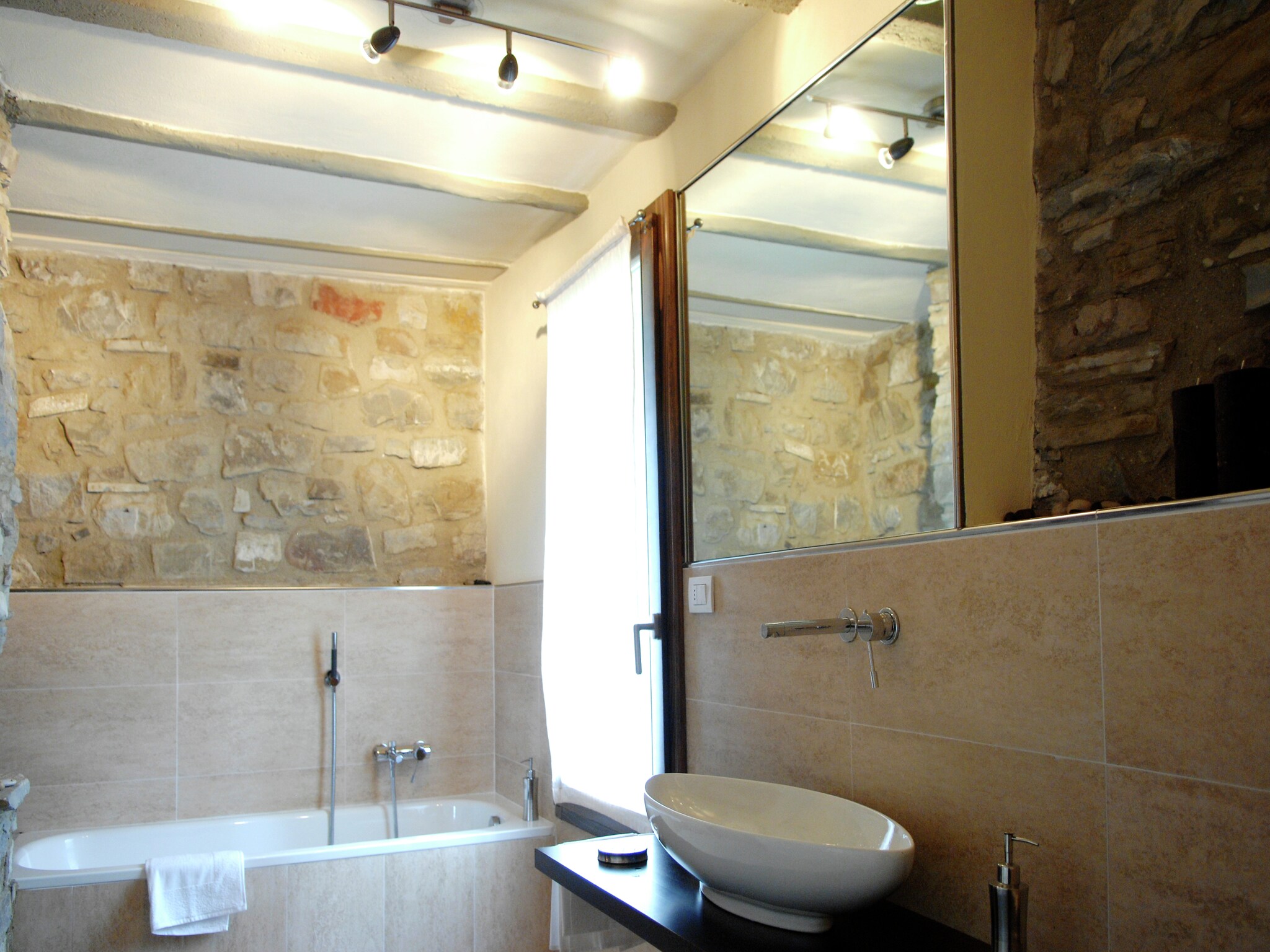  Borgo Belvedere Mono