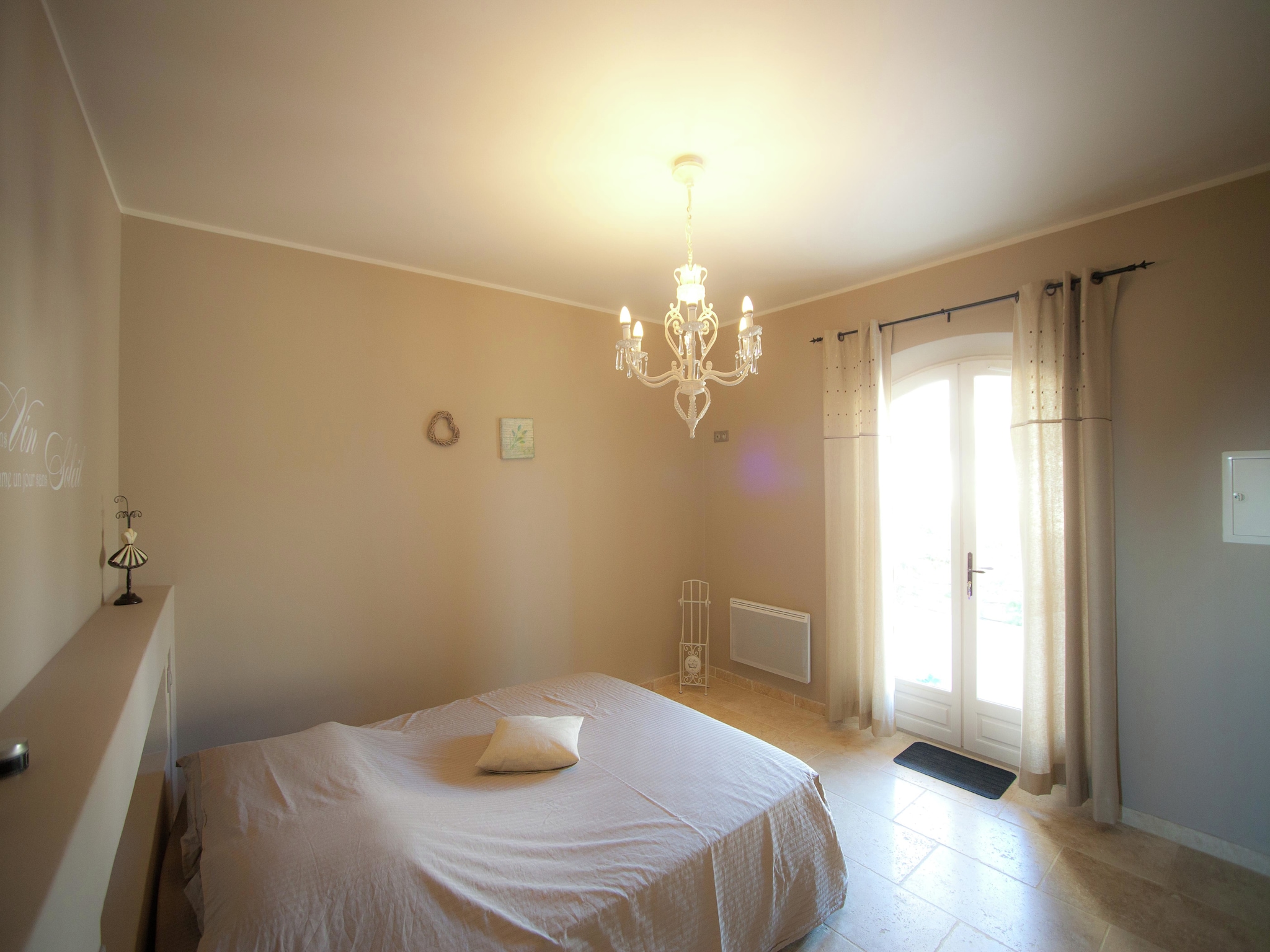 Ferienhaus La Colline de Rêve plus 4 gîtes
