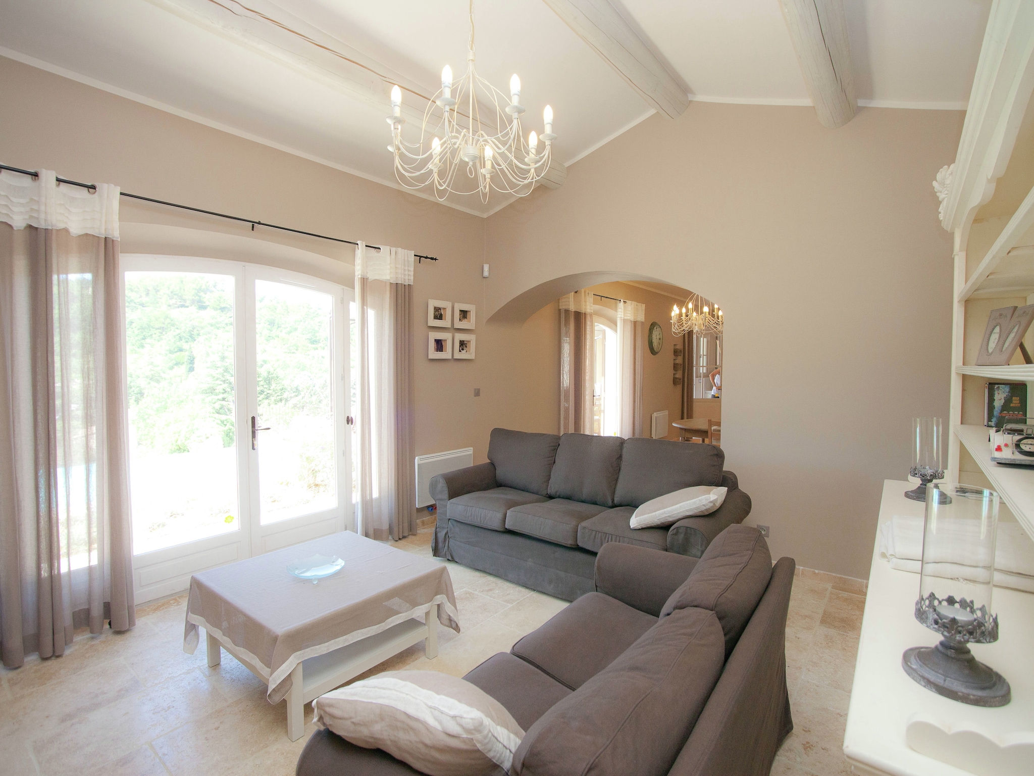 Ferienhaus La Colline de Rêve plus 4 gîtes