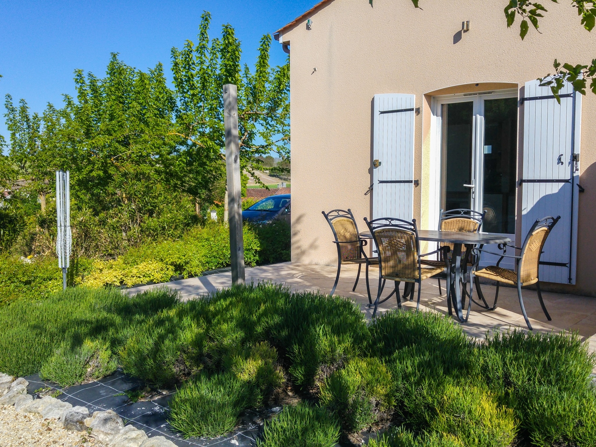   Maison mitoyenne avec piscine
