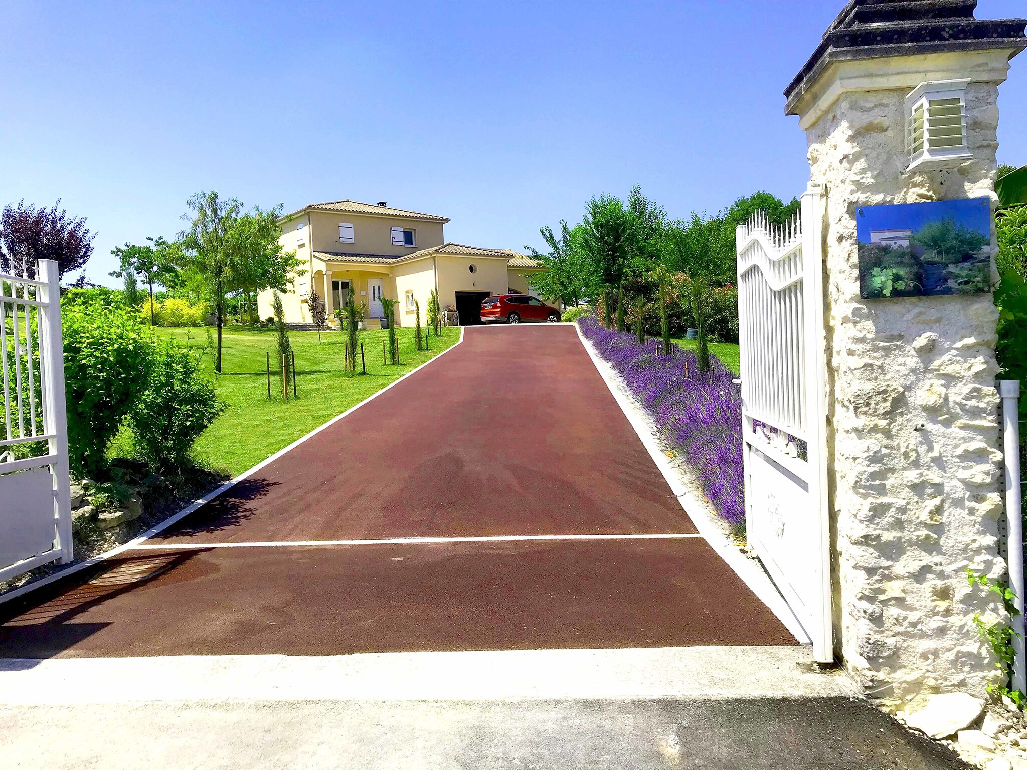   Maison mitoyenne avec piscine
