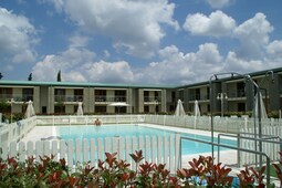 Chianti Village Morrocco B4