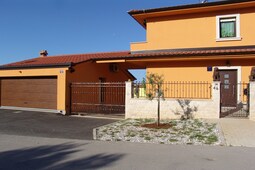 Apartment Vinkuran
