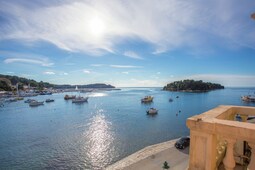 Apartment Viking Rovinj with Sea View
