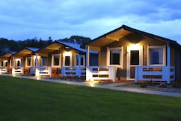 Seaside holiday homes