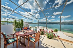 Two bedroom apartment Marin
