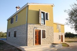 Holiday Home Rosie 1