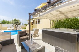 Apartment Complex Sani with Pool Three-Bedroom Apartment Sani I with Shared Pool and Hot Tub