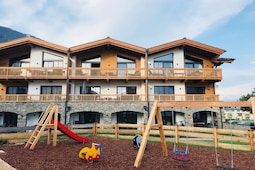 Luxury Tauern Apartment Piesendorf Kaprun 1