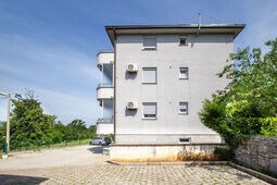 Two-bedroom apartment in Viškovo