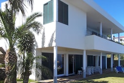 Villa in Caniço