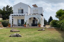 Villa Aloni