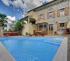 Shortstay vacation rentals Croatia