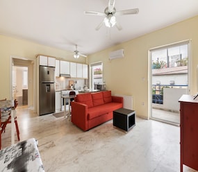 Shortstay vacation rentals Greece