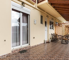 Shortstay vacation rentals Greece