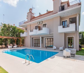Shortstay vacation rentals Greece