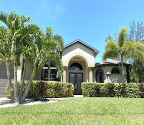 Shortstay vacation rentals United States