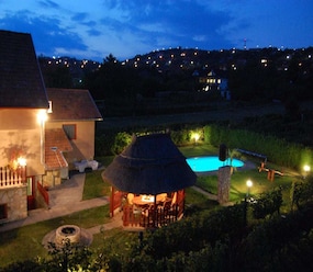 Shortstay vacation rentals Hungary