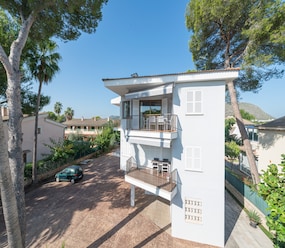 Shortstay vacation rentals Spain