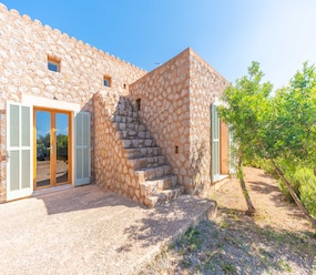 Shortstay vacation rentals Spain