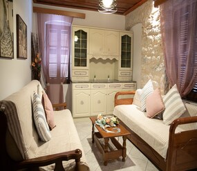 Shortstay vacation rentals Greece