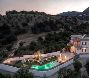 Shortstay vacation rentals Greece