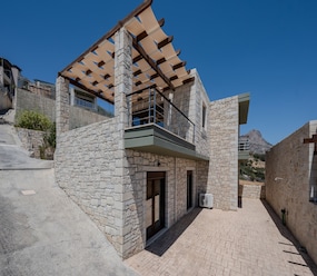 Shortstay vacation rentals Greece