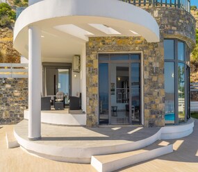 Shortstay vacation rentals Greece